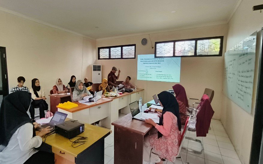 Seminar Proposal Mahasiswa Prodi Pendidikan Geografi, Bekal Penting bagi Mahasiswa Semester 6 untuk Persiapan Skripsi